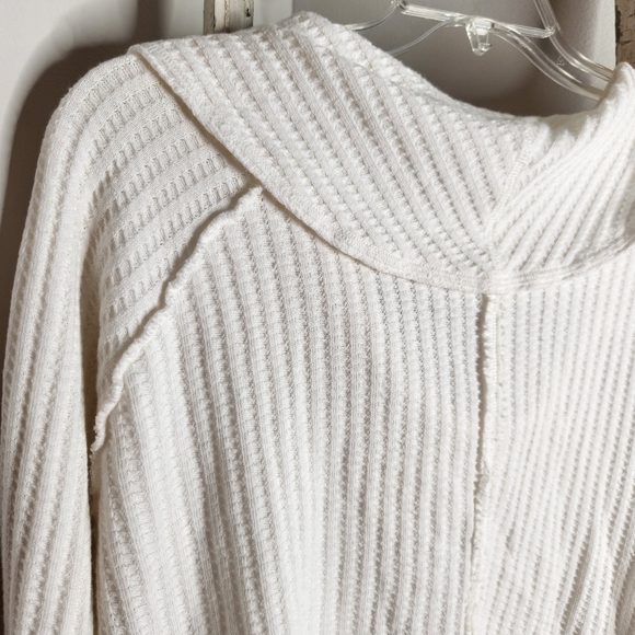 Free People We The Free top womens XS Ivory White Wildcat thermal waffle knit - Picture 6 of 7